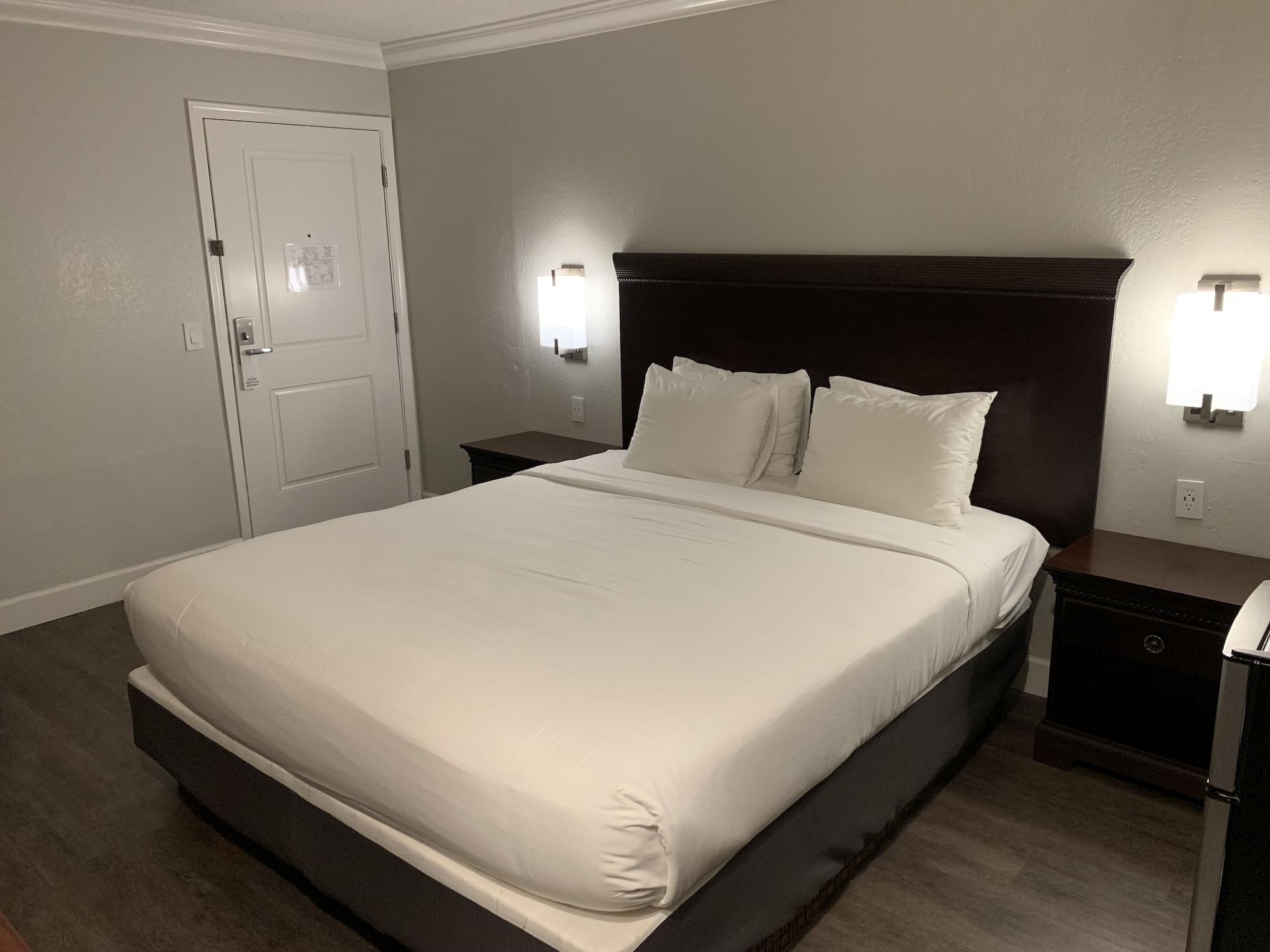 Stargazer Inn And Suites Μοντερέι Εξωτερικό φωτογραφία
