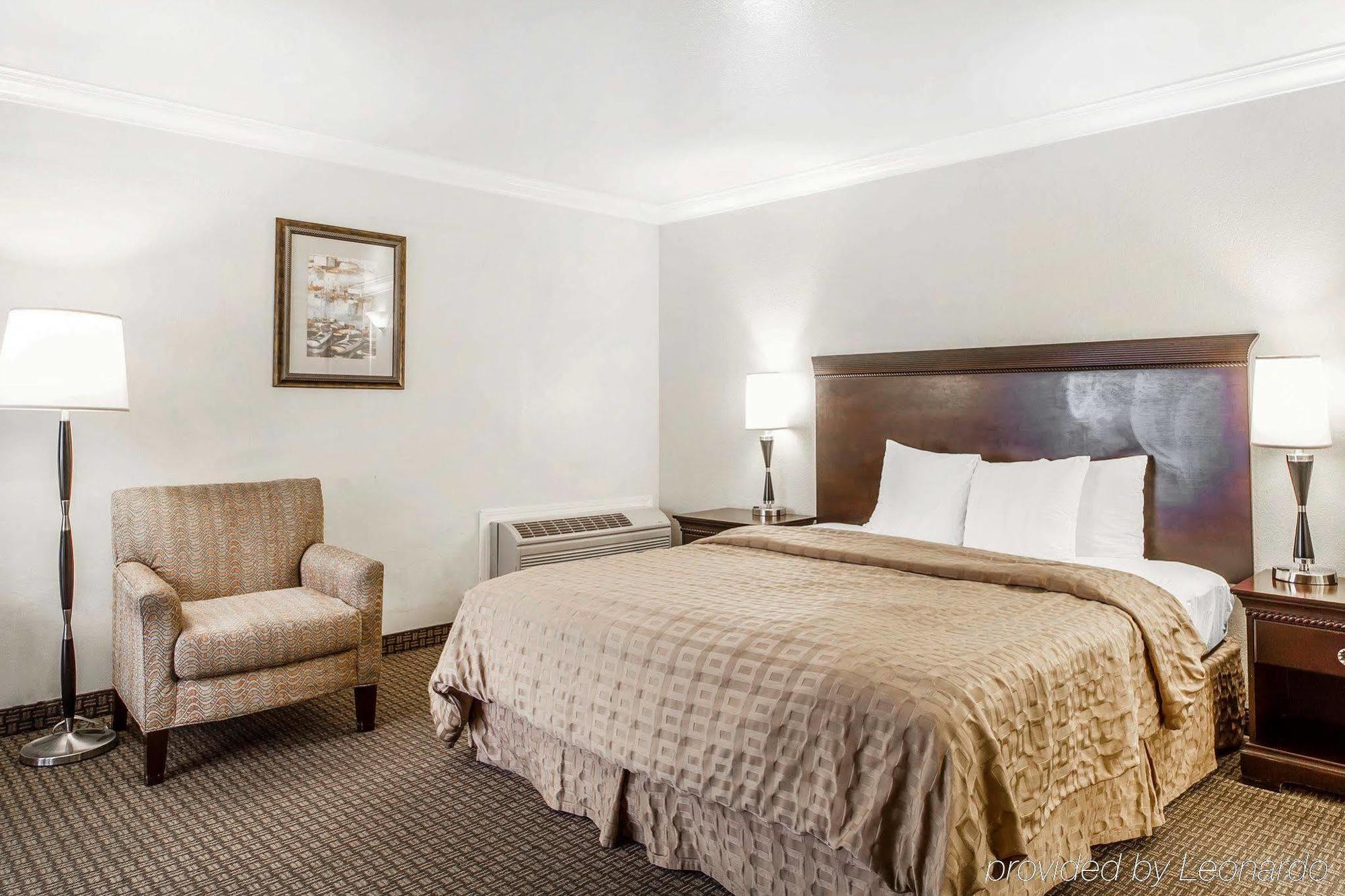 Stargazer Inn And Suites Μοντερέι Εξωτερικό φωτογραφία