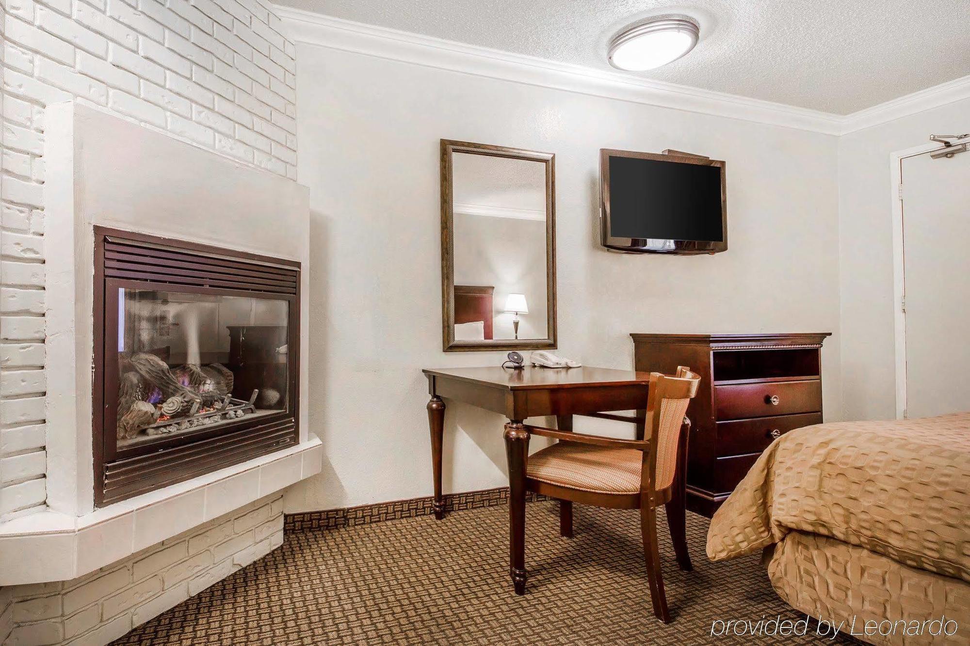 Stargazer Inn And Suites Μοντερέι Εξωτερικό φωτογραφία
